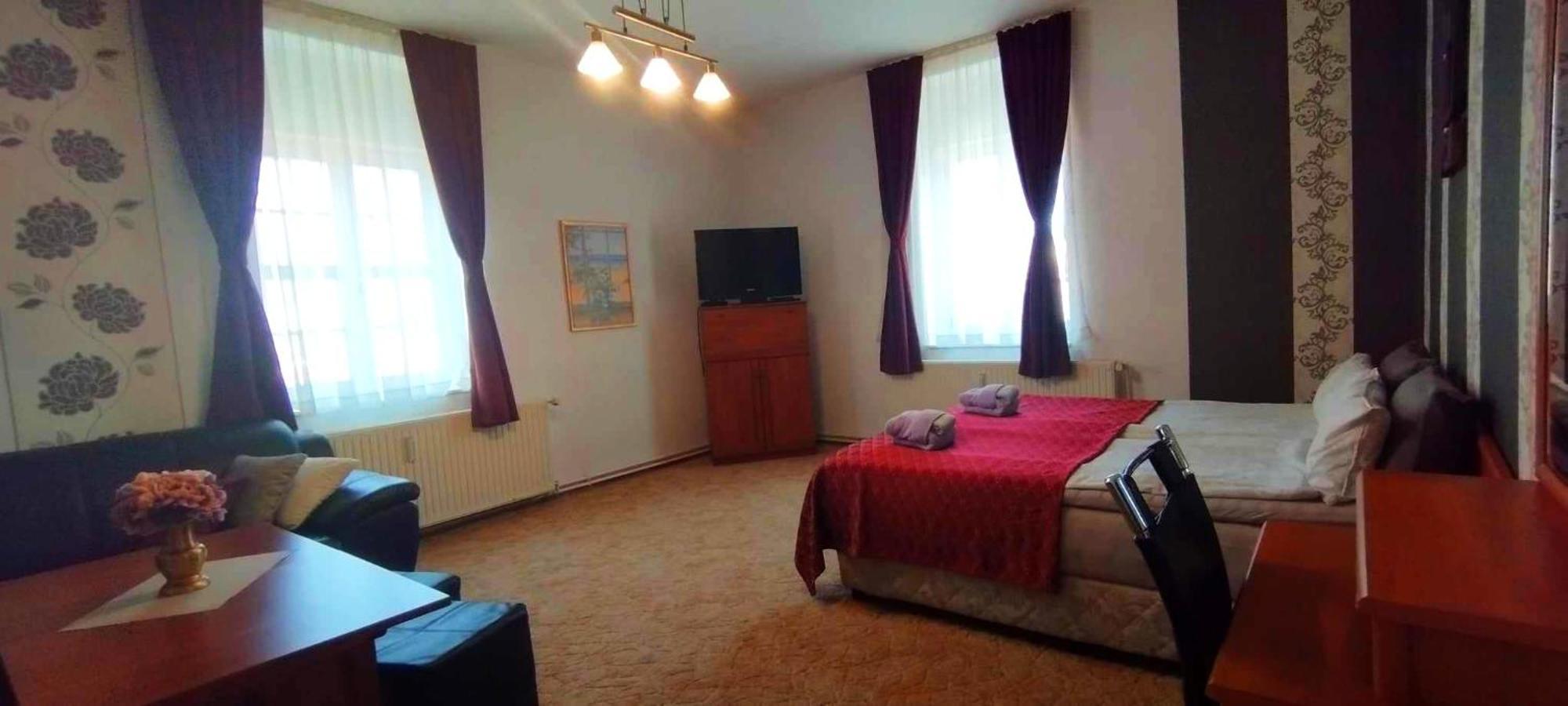 Grosse Wohnung Mit Terrasse Im Altstadtzentrum - Ferienwohnung Chiplakoff Blankenburg  Luaran gambar