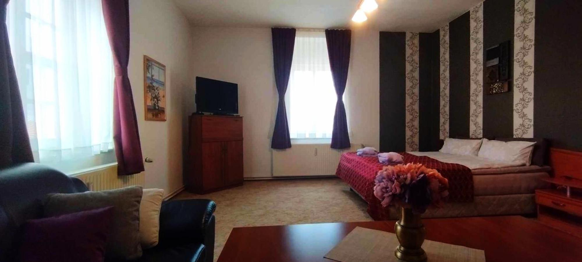 Grosse Wohnung Mit Terrasse Im Altstadtzentrum - Ferienwohnung Chiplakoff Blankenburg  Luaran gambar