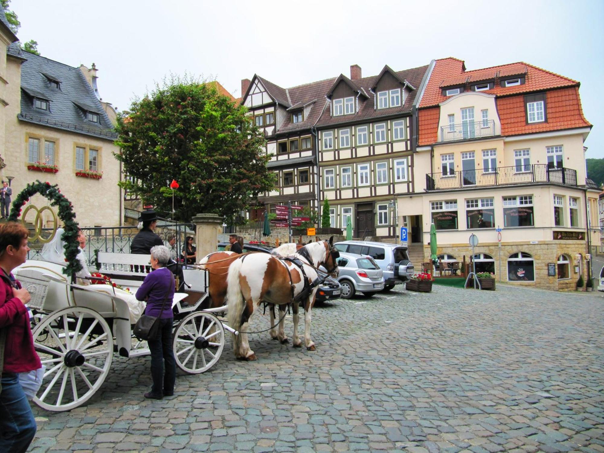 Grosse Wohnung Mit Terrasse Im Altstadtzentrum - Ferienwohnung Chiplakoff Blankenburg  Luaran gambar
