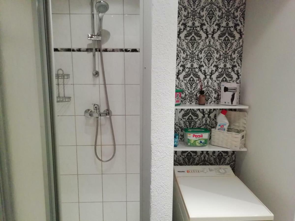 Grosse Wohnung Mit Terrasse Im Altstadtzentrum - Ferienwohnung Chiplakoff Blankenburg  Luaran gambar